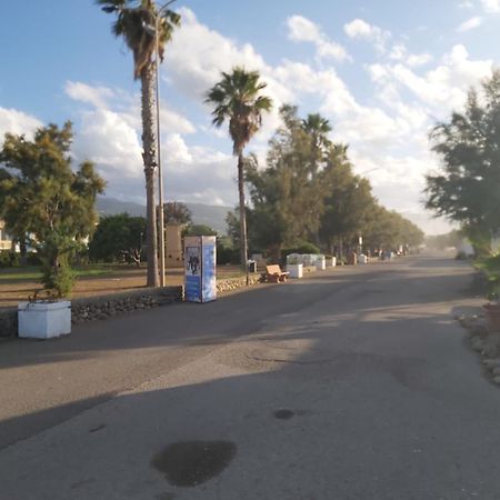 Torrenova  Casa Vacanza Marta מראה חיצוני תמונה
